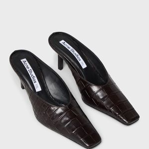 ACNE STUDIOS Heeled Leather Mules in Dark Brown